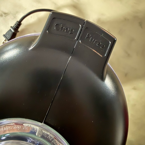 KitchenAid | Red | Food Processor - Picture 3 of 4